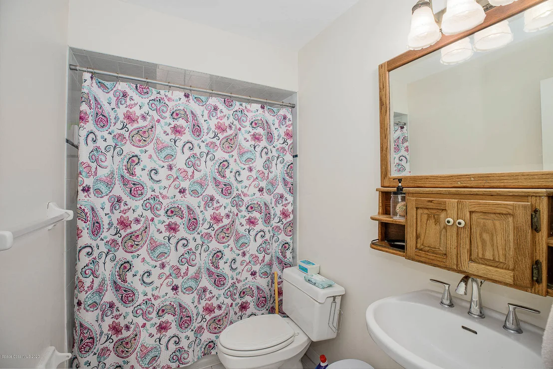 Photo of 1002 Citrus Avenue NE