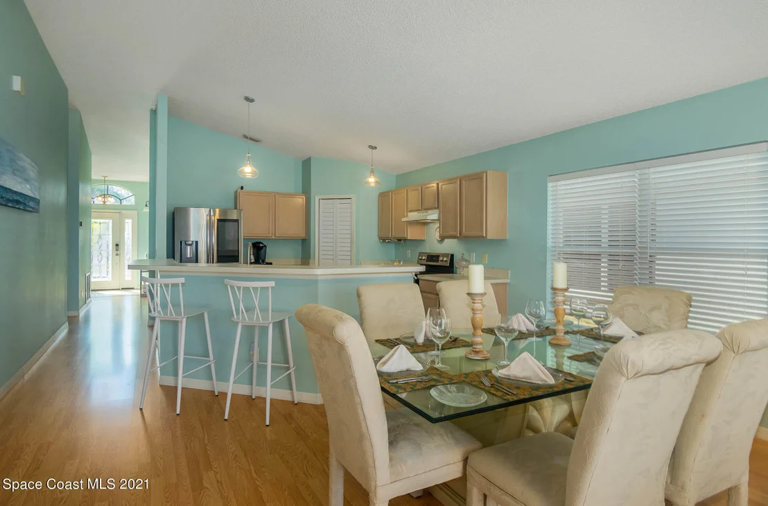 Photo of 892 Shaw Circle