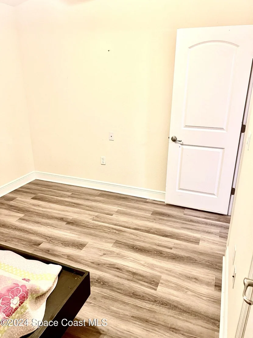 Photo of 596 Mason