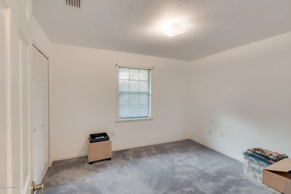 Photo of 2035 Grant Road