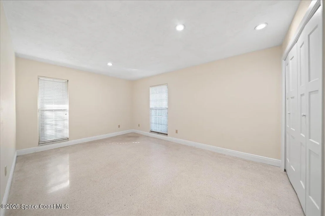 Photo of 210 12th Terrace