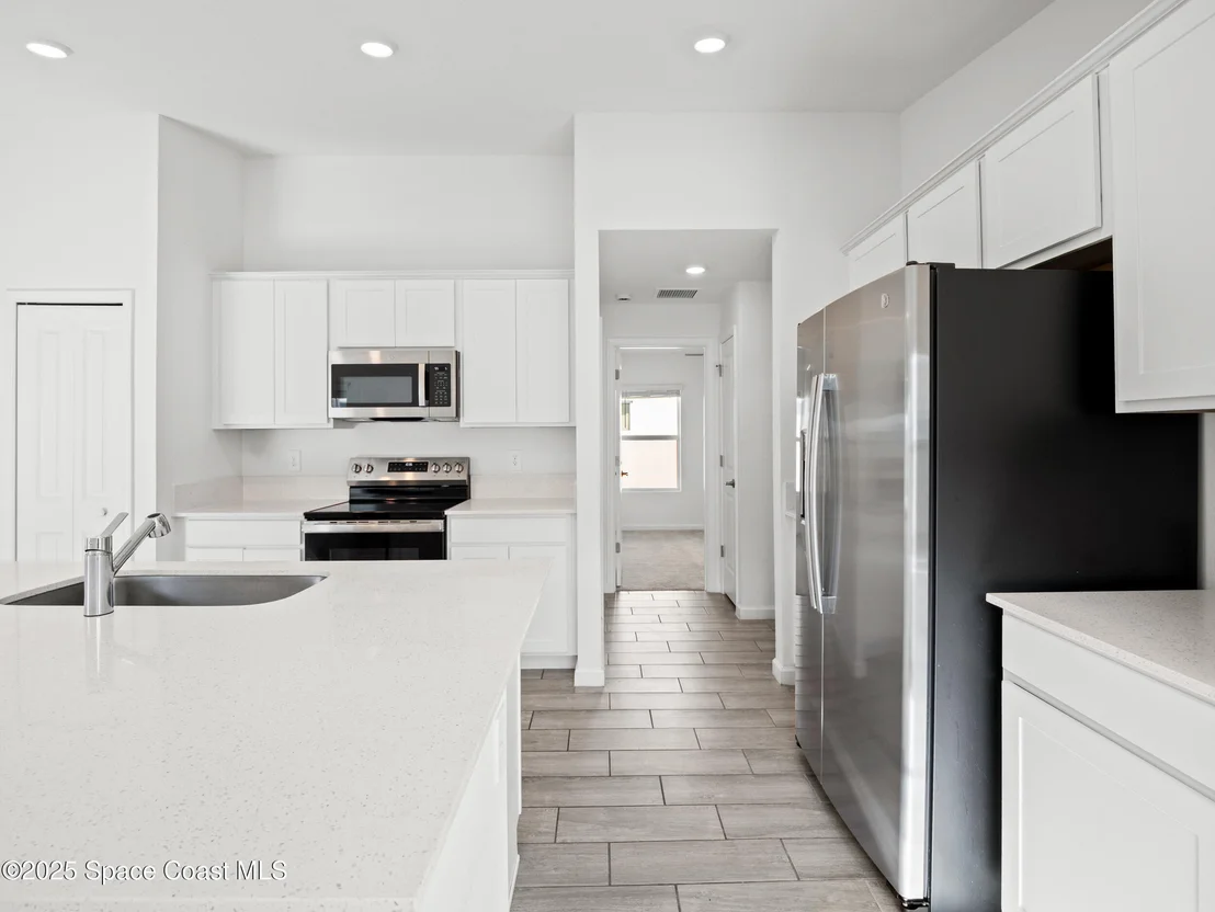 Photo of 1668 Colebrook Circle SW