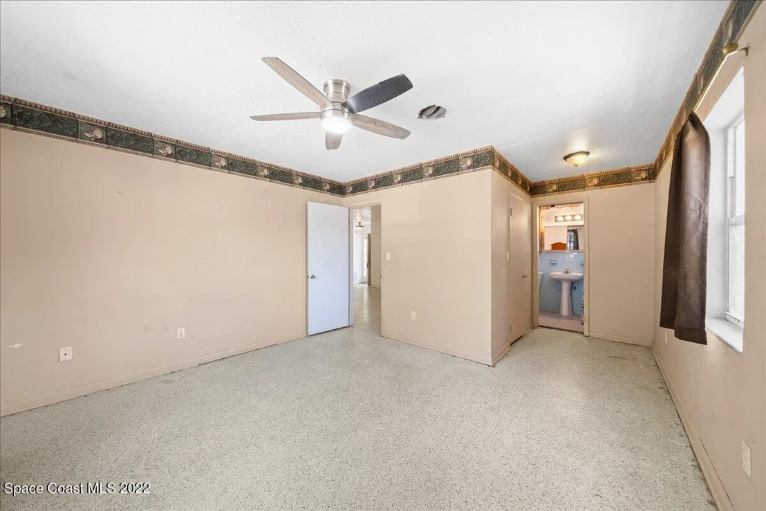 Photo of 1266 Bianca Drive NE