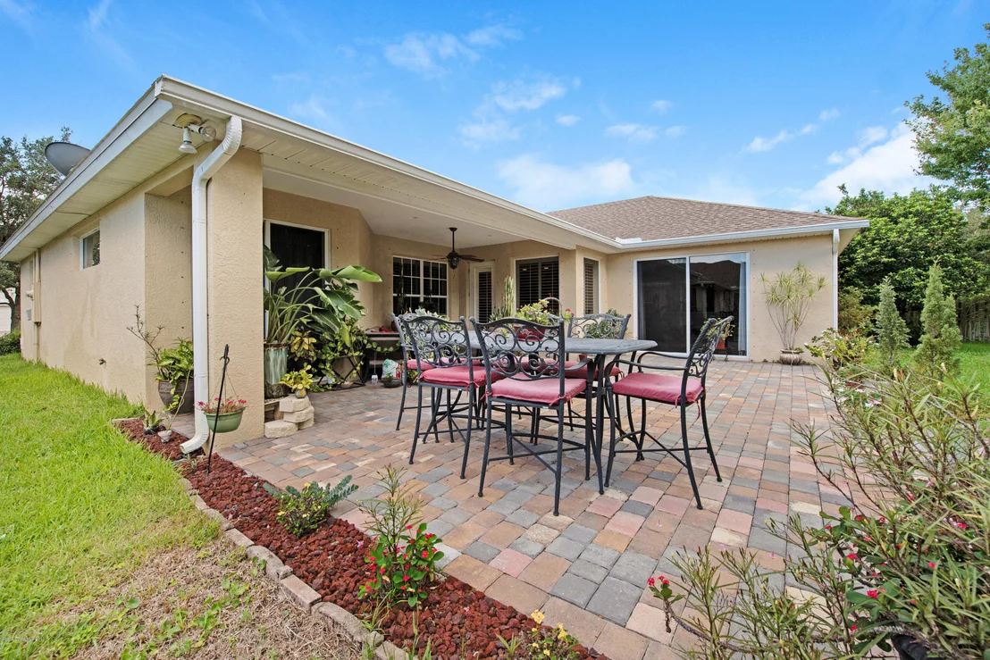 Photo of 2045 Botanica Circle