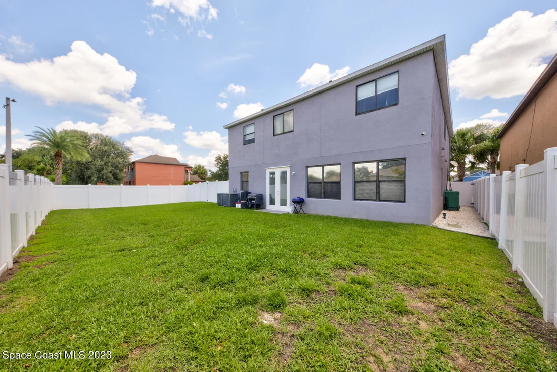 Photo of 194 Dryden Circle