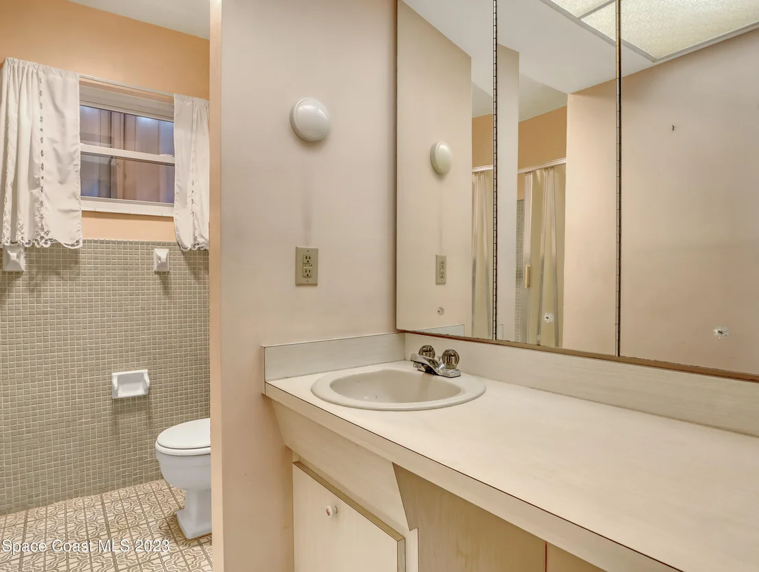 Photo of 2626 Algonquin Drive