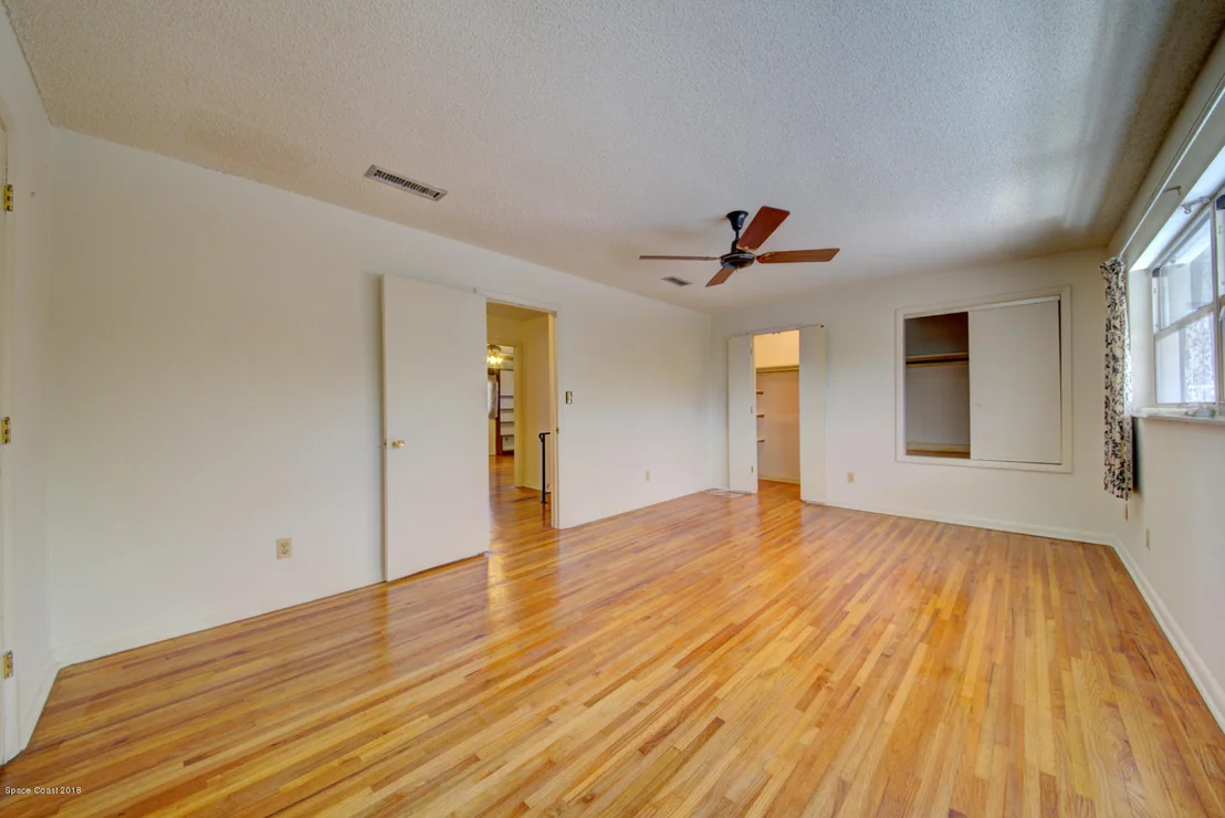 Photo of 381 Chester Drive