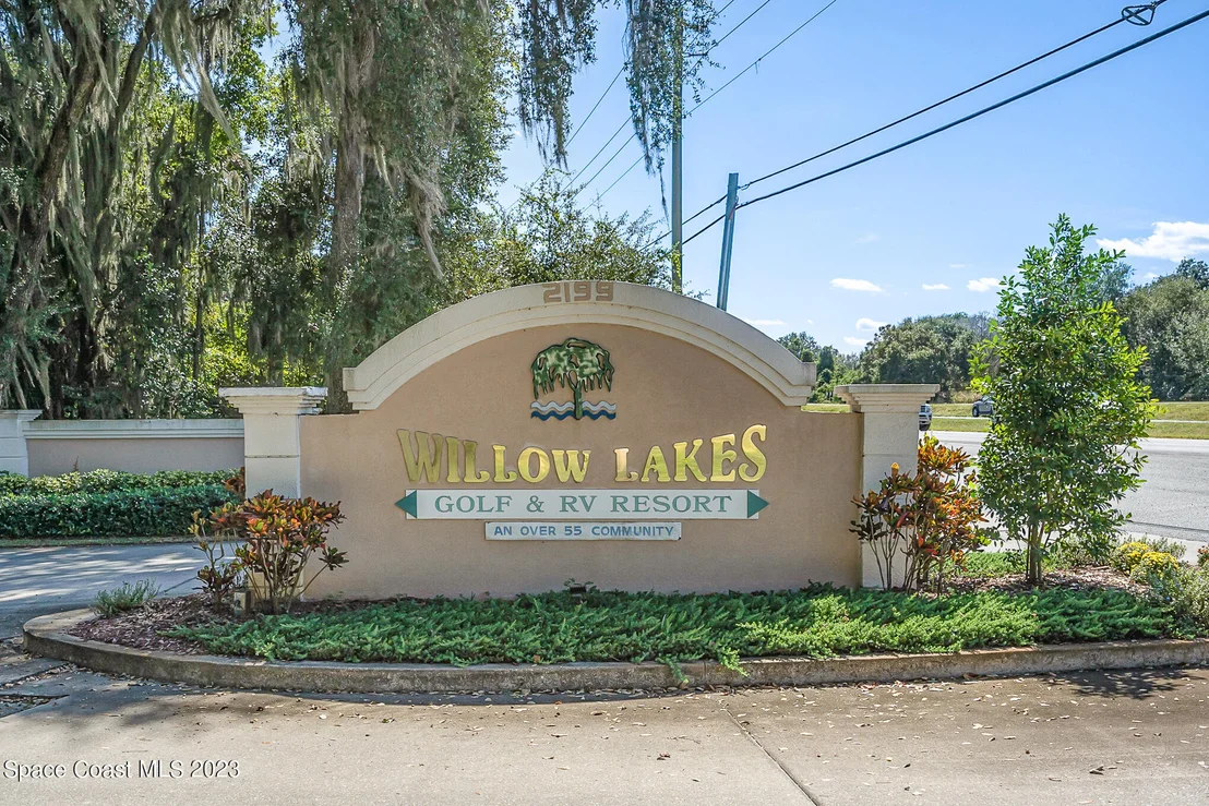 Photo of 3000 Frontier Drive