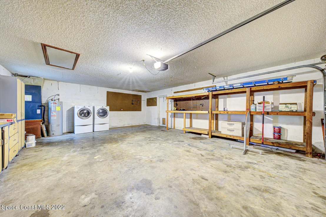 Photo of 5970 Barranco Avenue