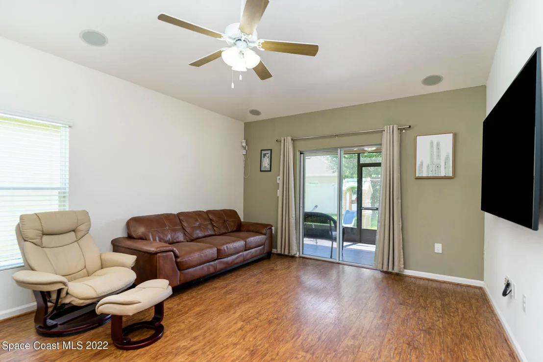 Photo of 1845 Litchfield Drive