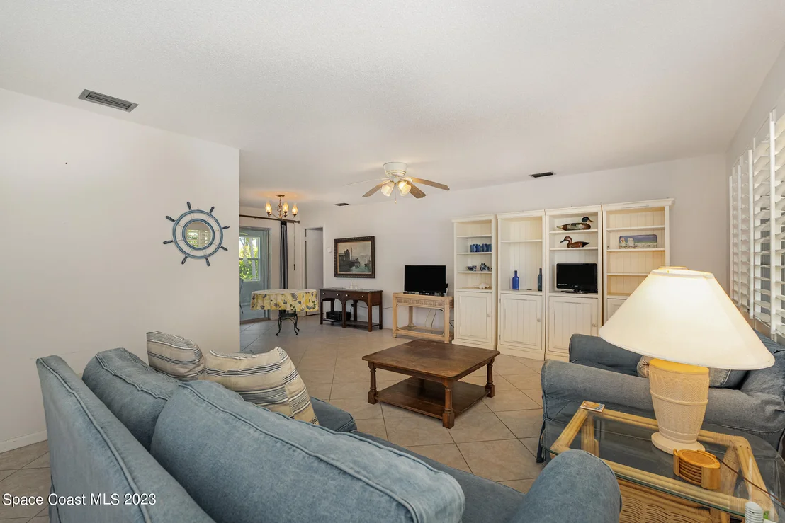 Photo of 458 Brightwaters Drive