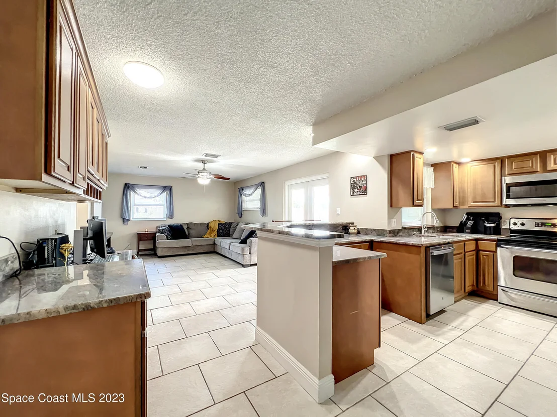 Photo of 2900 Cooper Drive