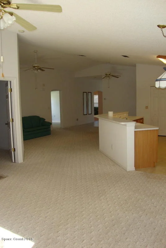Photo of 863 Villa Drive