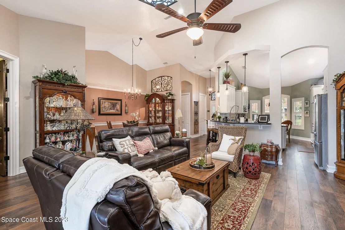 Photo of 7664 Candlewick Drive