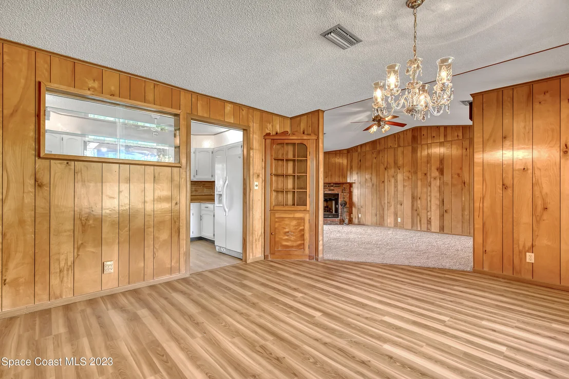 Photo of 2638 SE 32nd Street