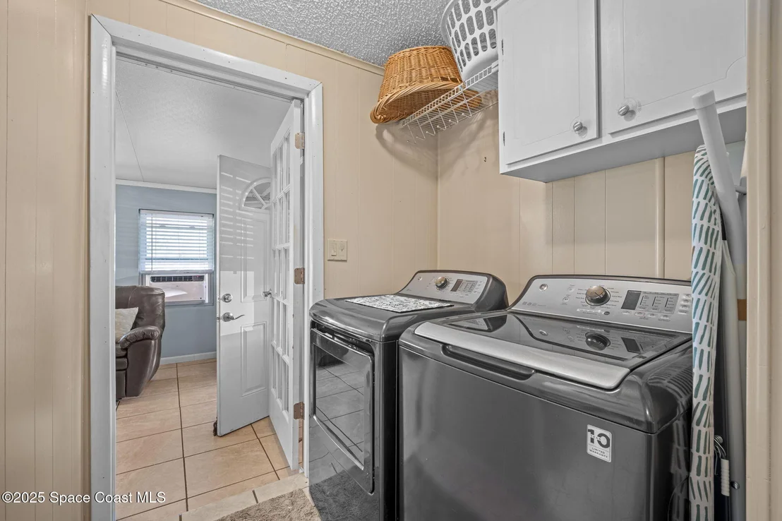 Photo of 433 Marlin Circle
