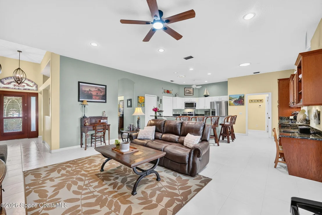 Photo of 1871 Thesy Drive