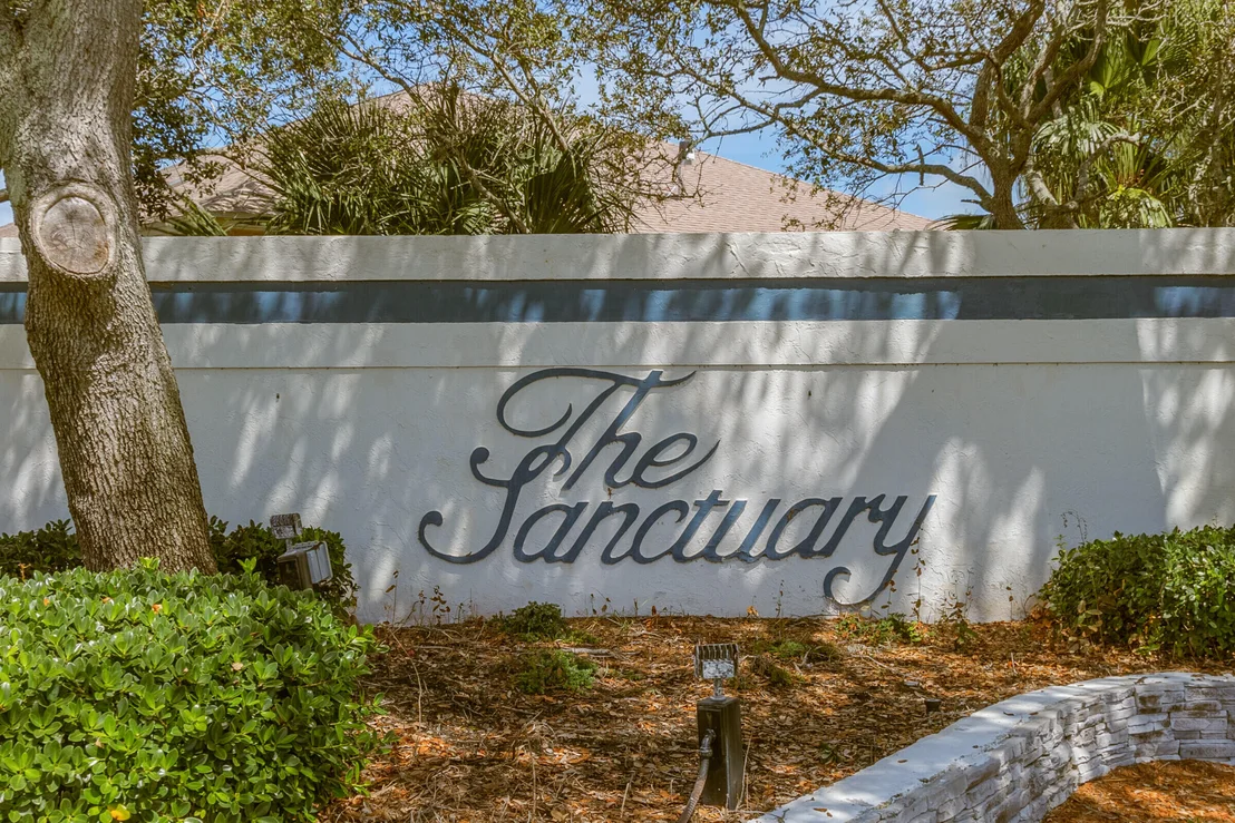 Photo of 620 Crassas Drive