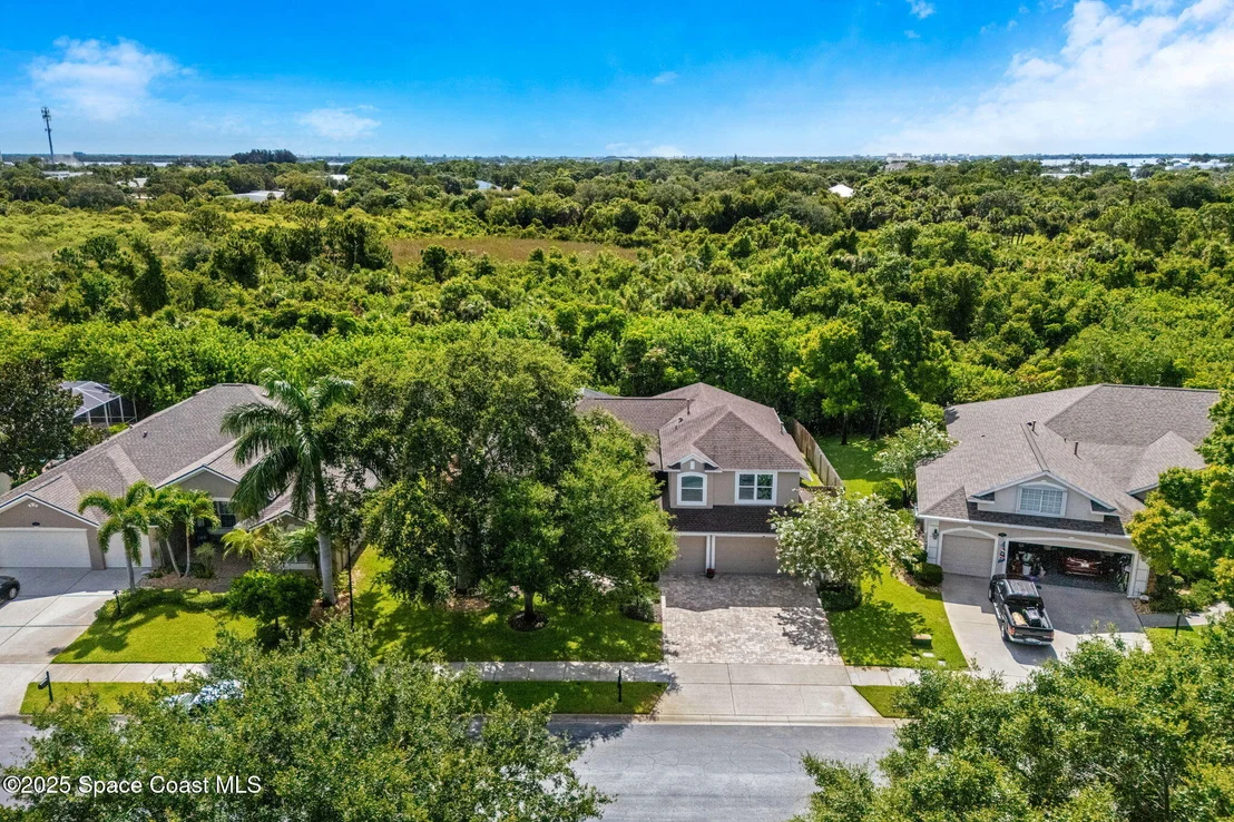 Photo of 5837 Arlington Circle
