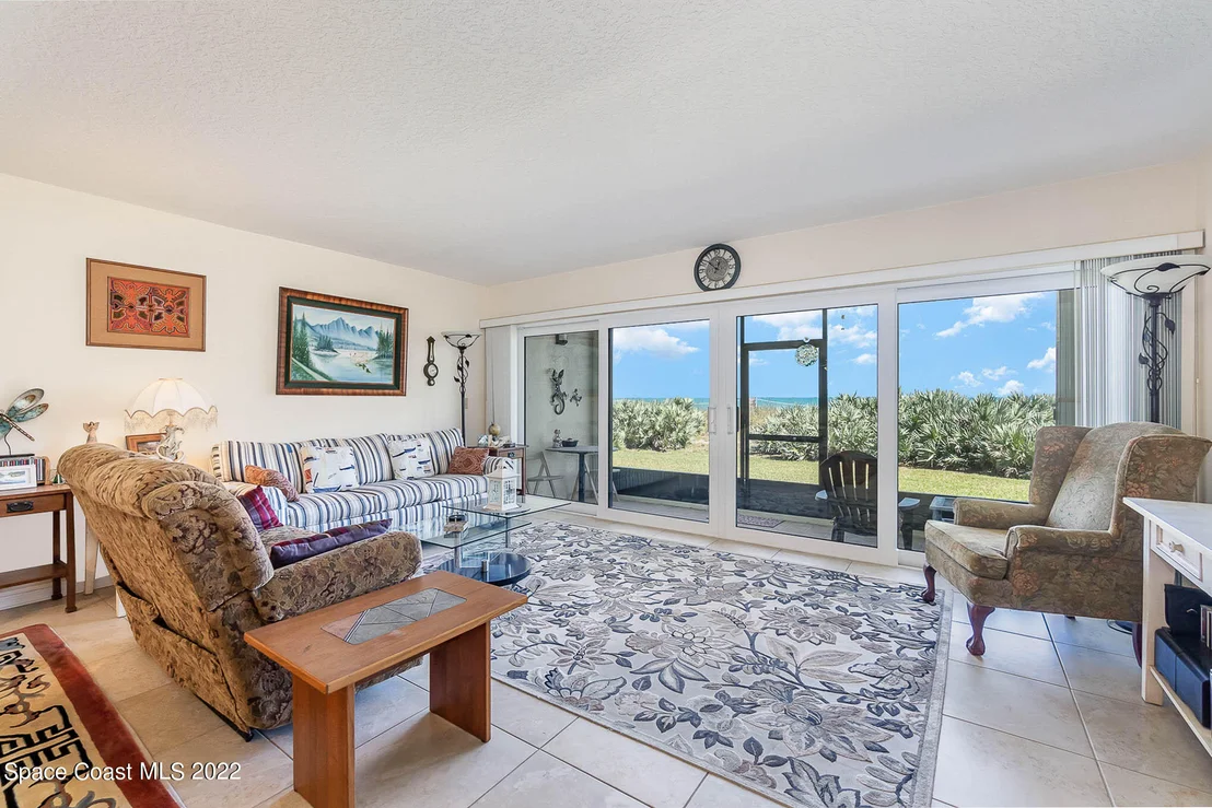 Photo of Unit 110 at 175 Highway A1a