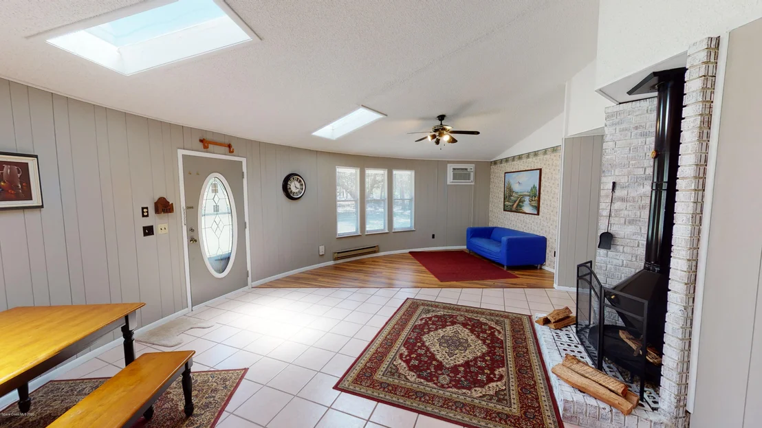 Photo of 105 Carter Trail