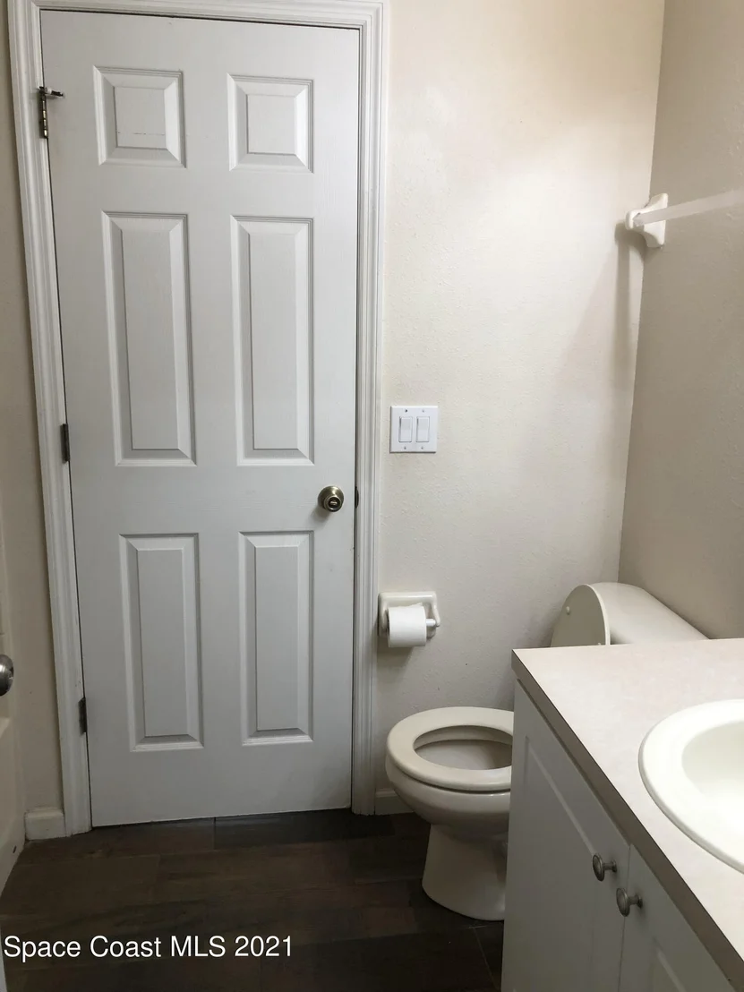 Photo of Unit 103 at 830 Luminary Circle
