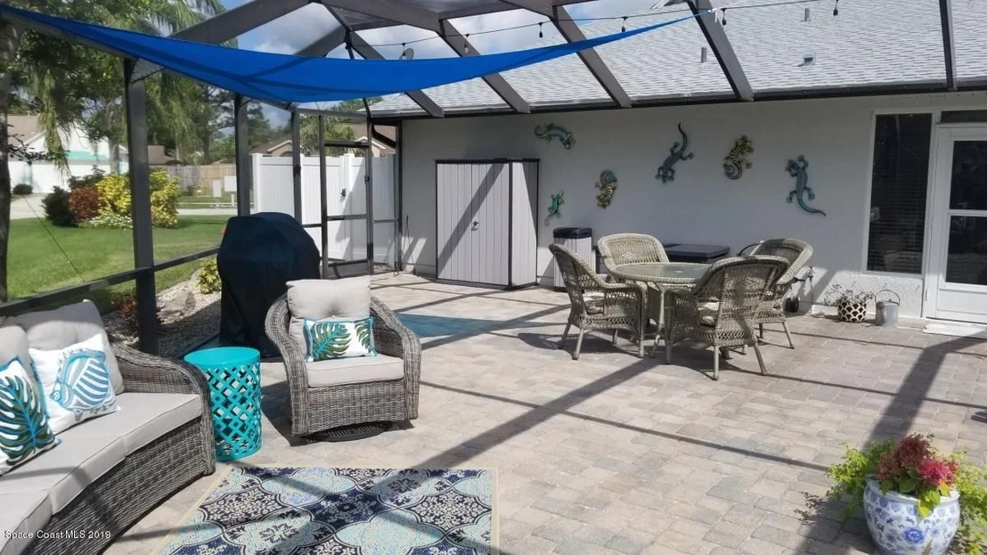 Photo of 835 Laurel Drive