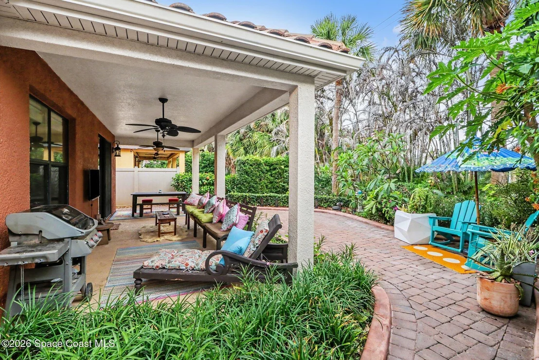 Photo of 334 Point Lobos Drive