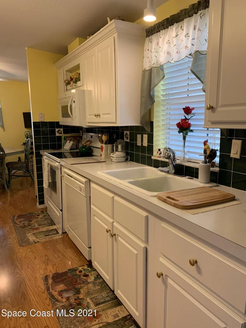 Photo of 112 Scenic Drive