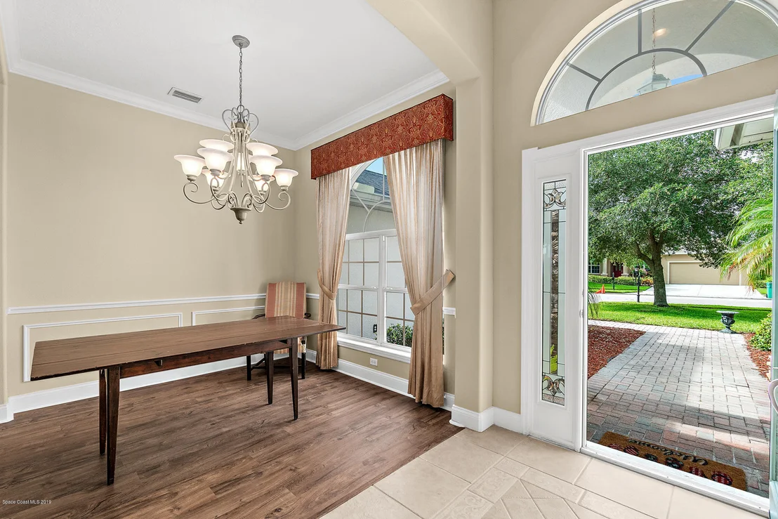 Photo of 2183 Woodfield Circle