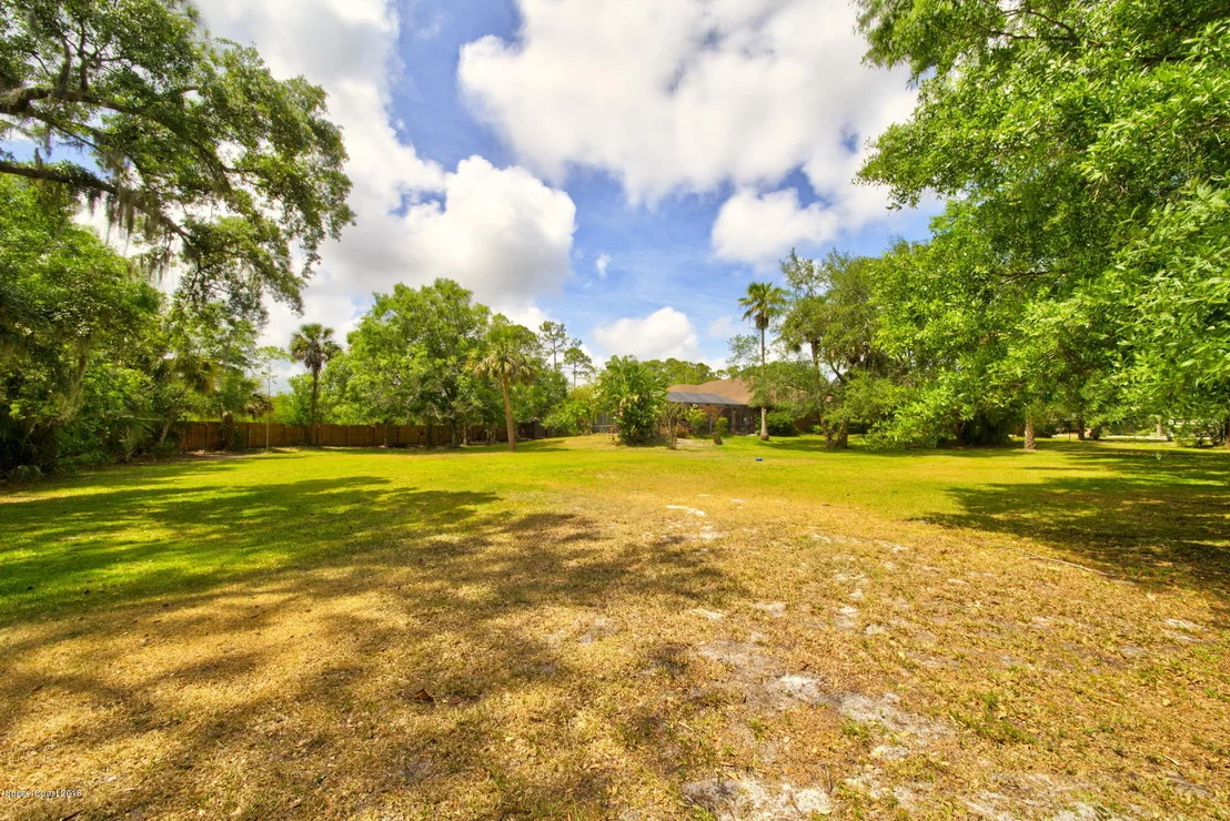 Photo of 3400 Willowwood Drive
