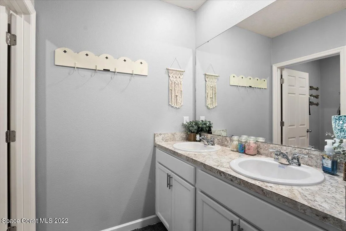 Photo of 789 Forest Trace Circle