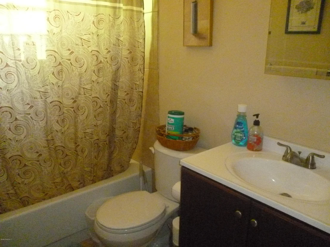 Photo of 1239 Packer Road SE