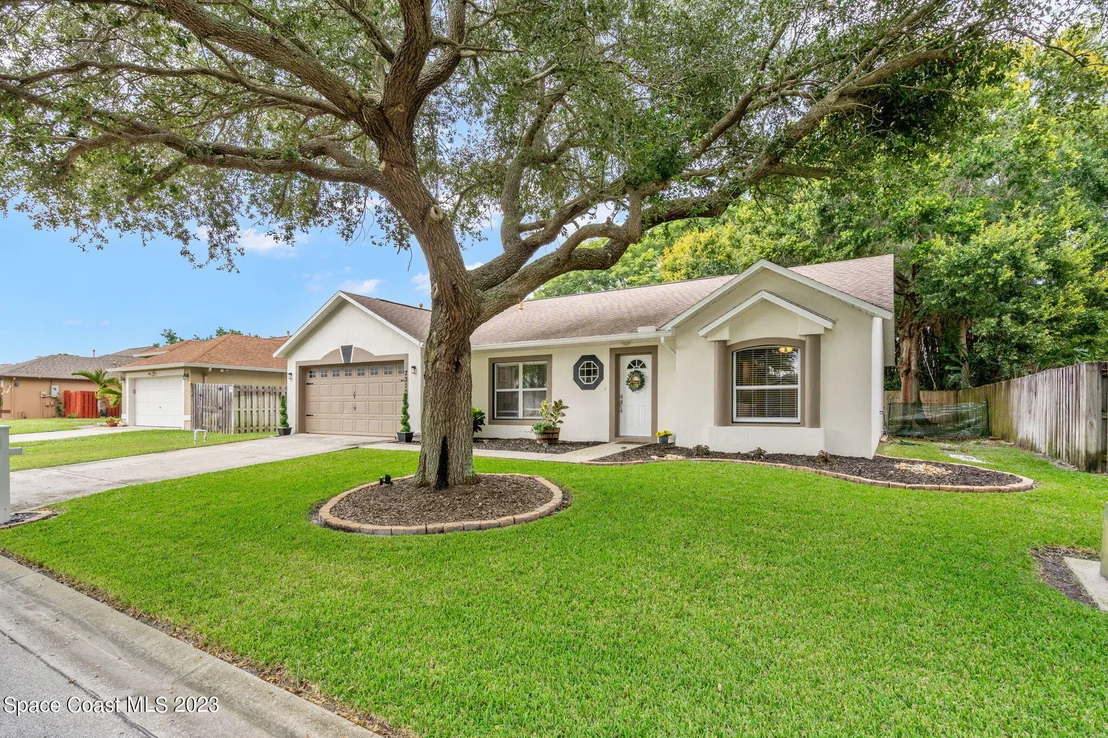 Photo of 2310 Shady Oak Road