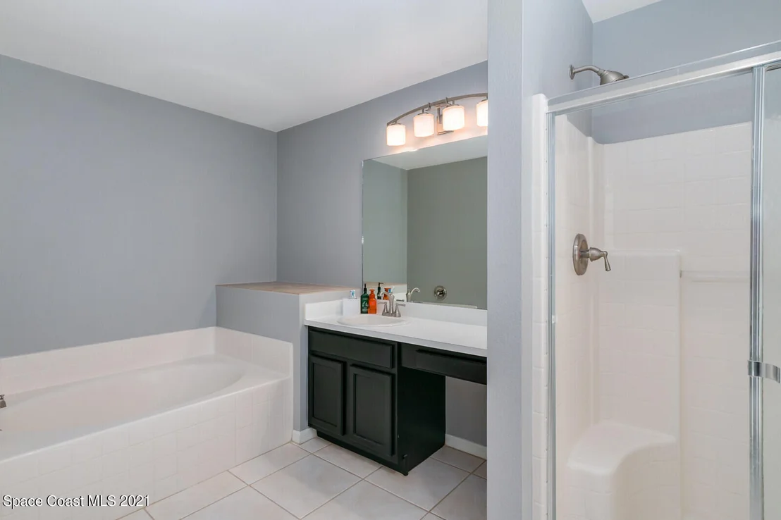 Photo of 5697 Beaverbrook Street