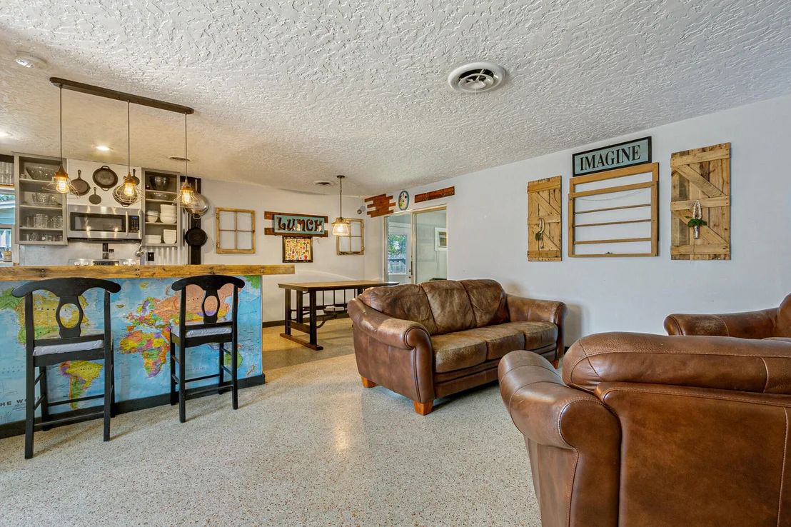 Photo of 325 Apollo Drive