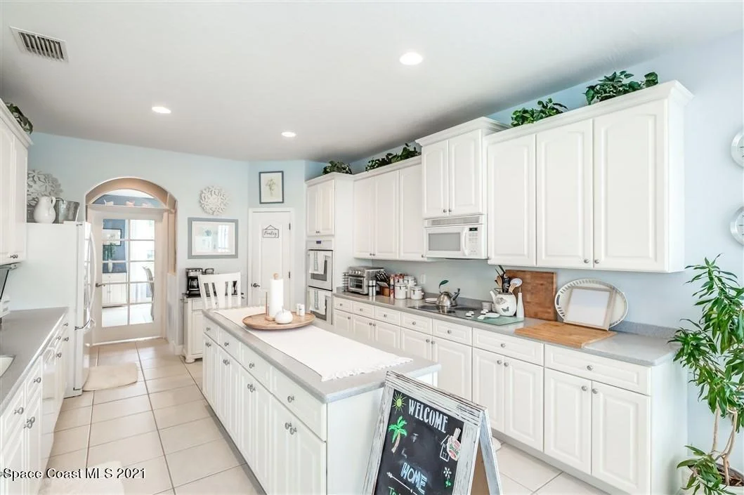 Photo of 3566 Peninsula Circle