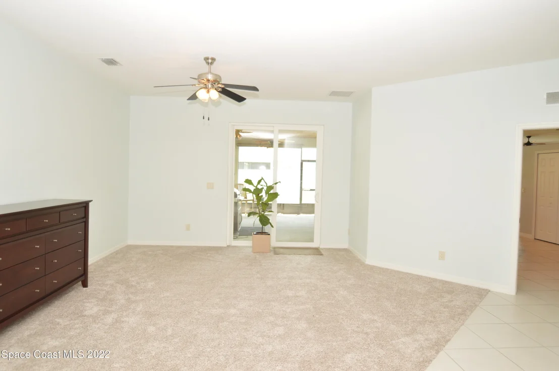 Photo of 725 Triple Crown Lane