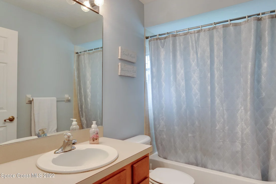 Photo of 381 Biscayne Lane
