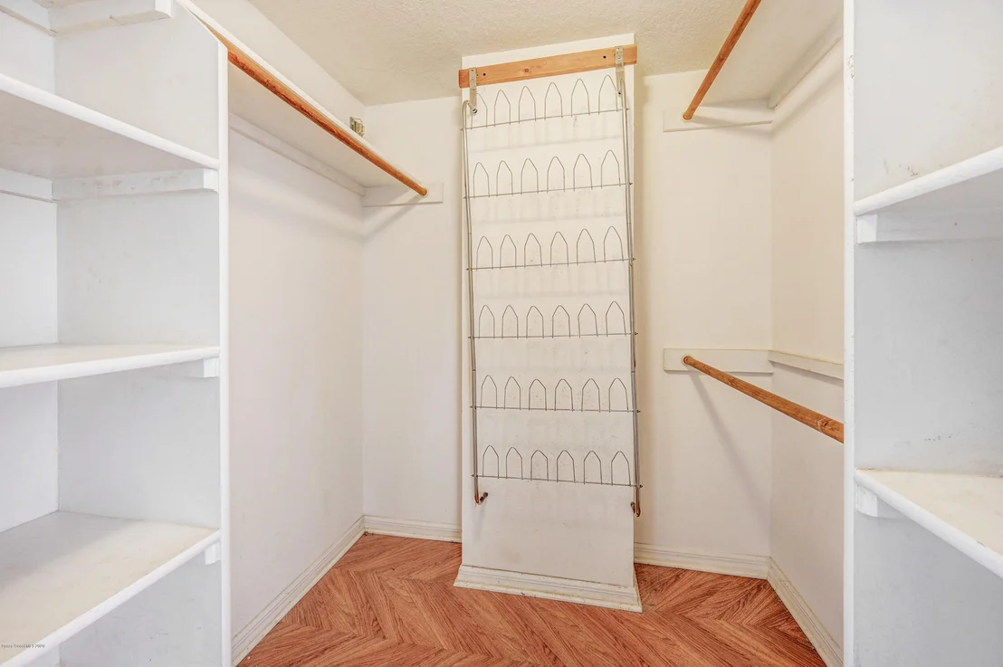 Photo of Unit 304 at 102 Riverside Drive