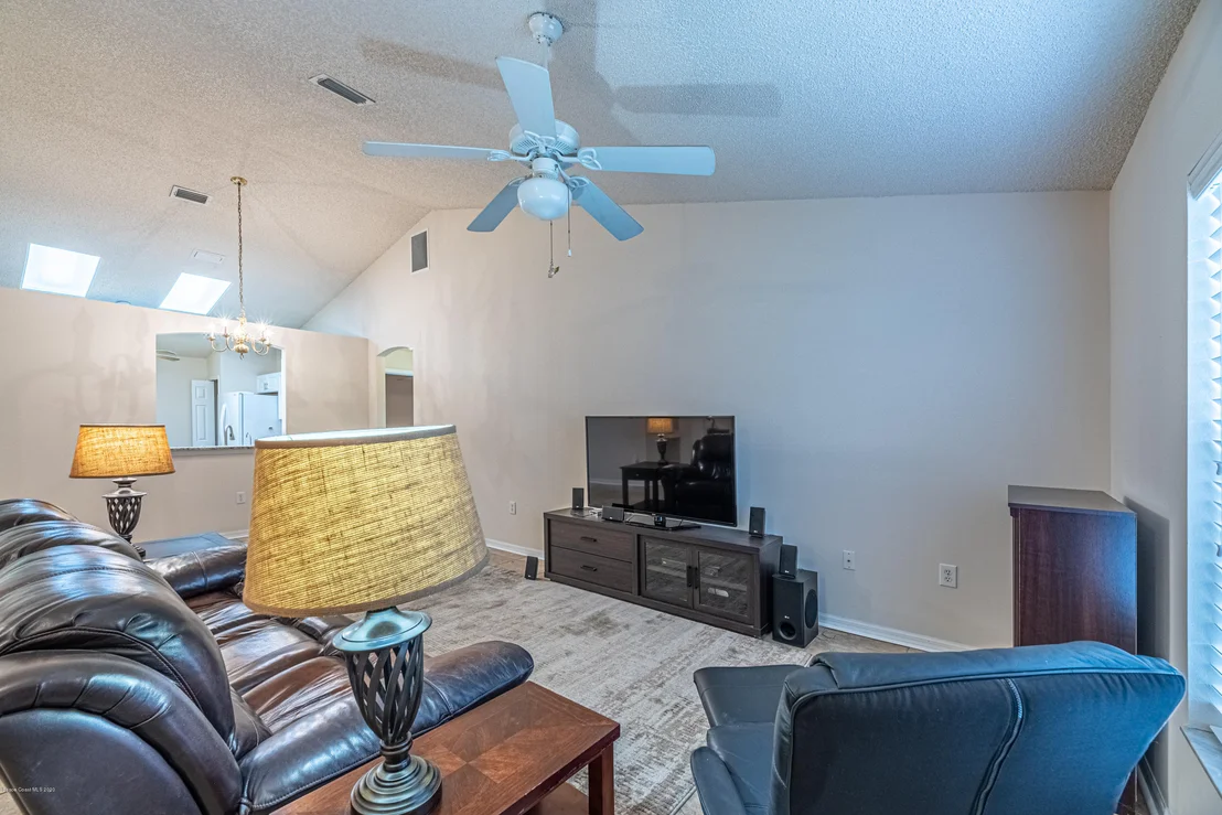 Photo of 2736 Fields Avenue SE