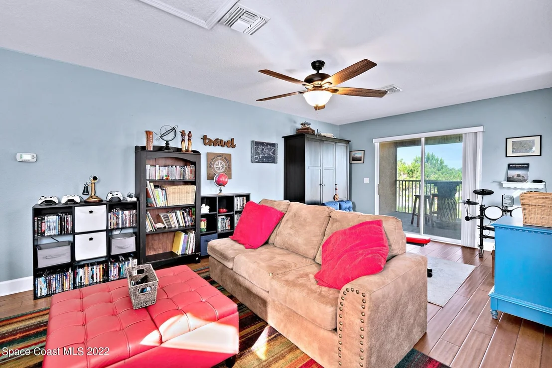 Photo of 5920 Rusack Drive