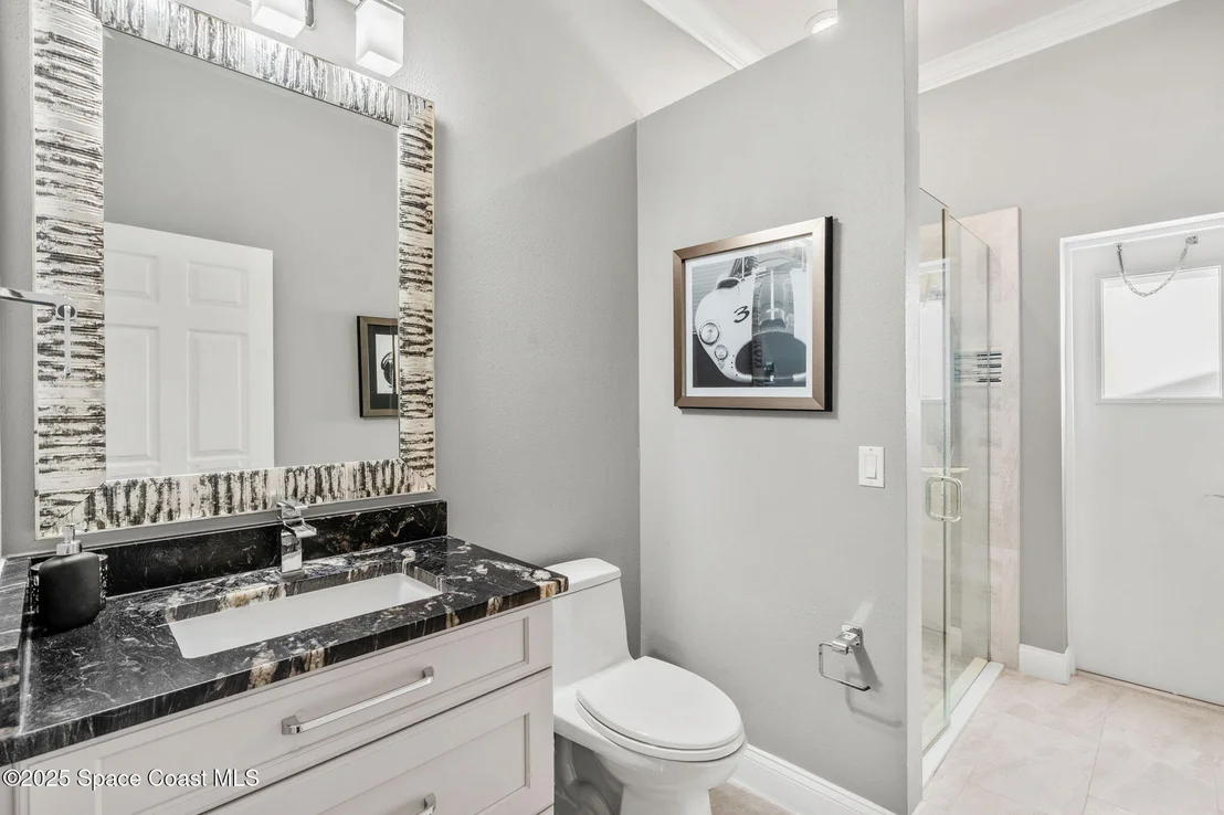 Photo of 5837 Arlington Circle