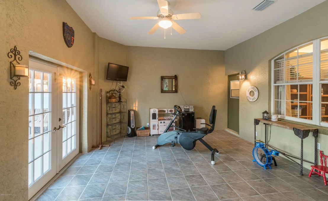 Photo of 1225 Tuckaway Drive