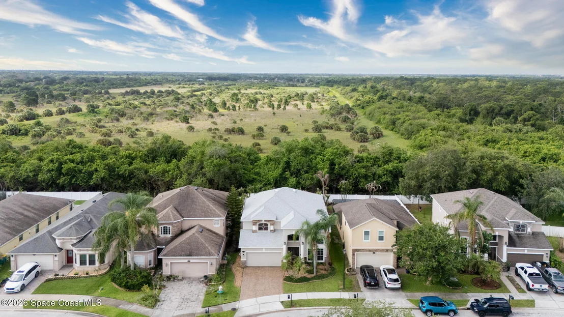 Photo of 1400 Bourke Lane