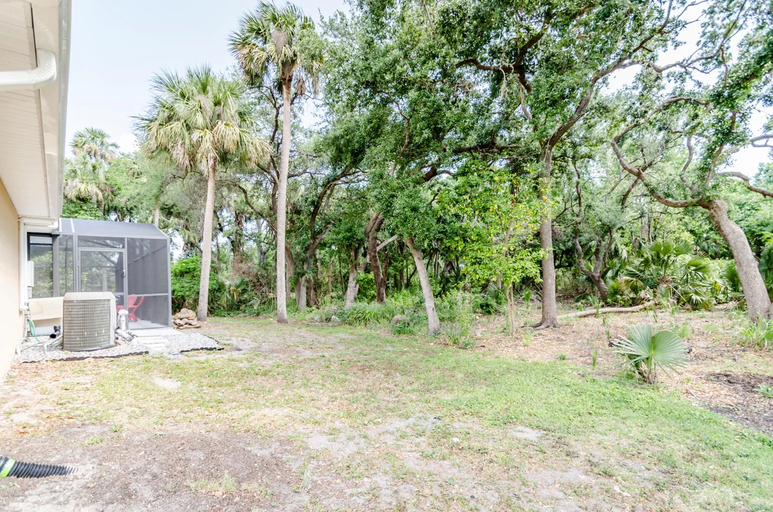 Photo of 1050 Gray Road