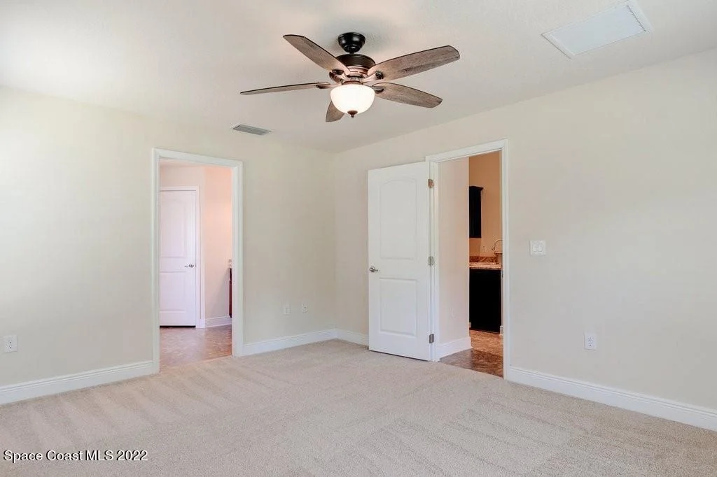 Photo of 643 Bayfront