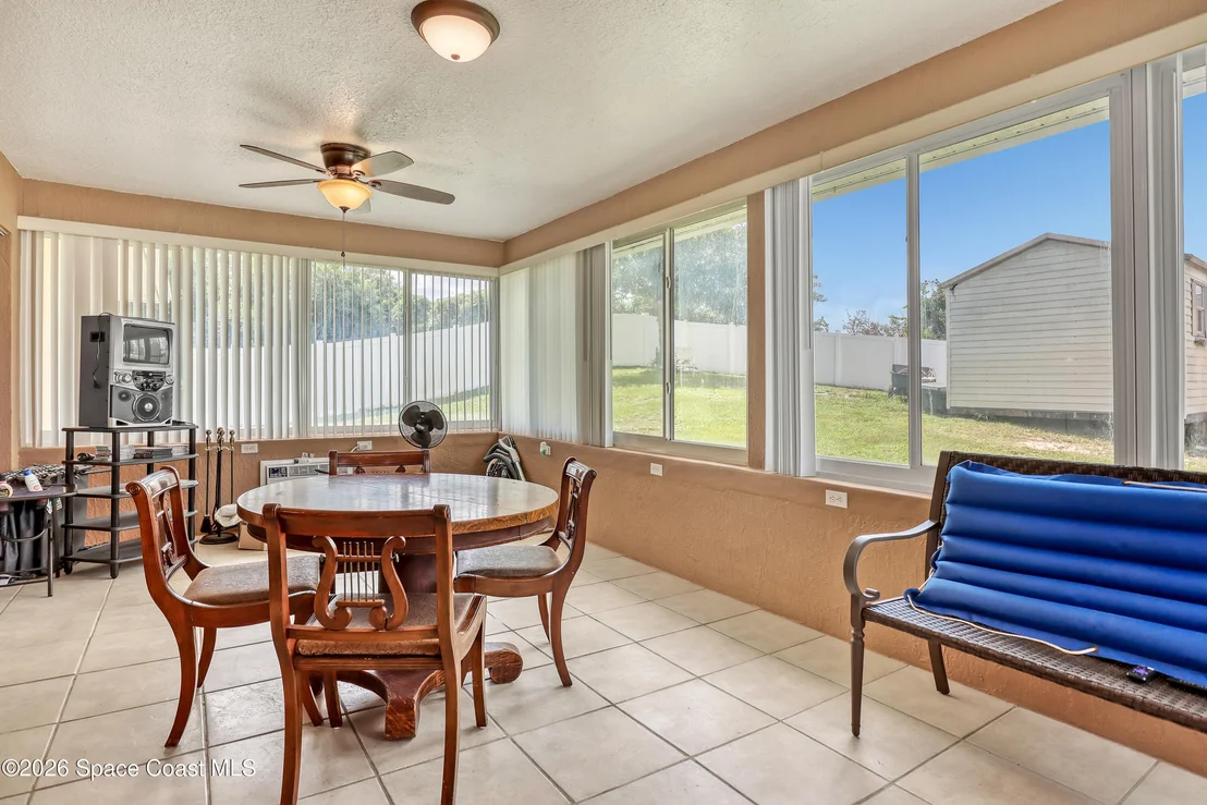 Photo of 3975 Tangle Drive