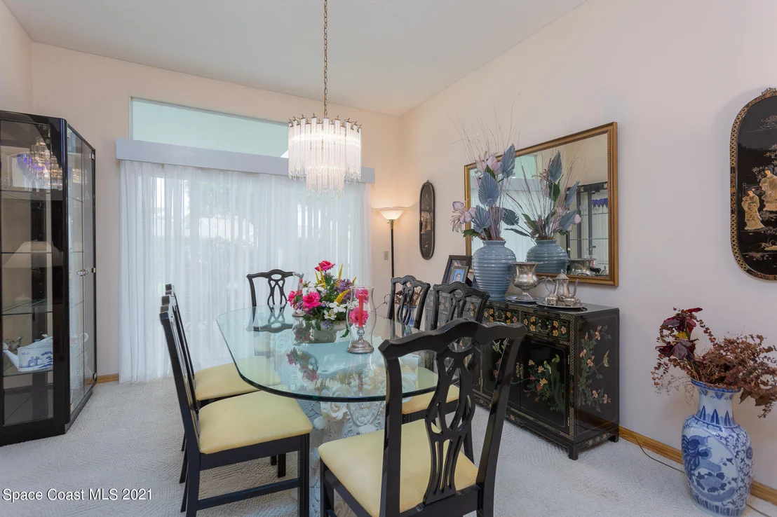 Photo of 985 Spanish Wells Drive