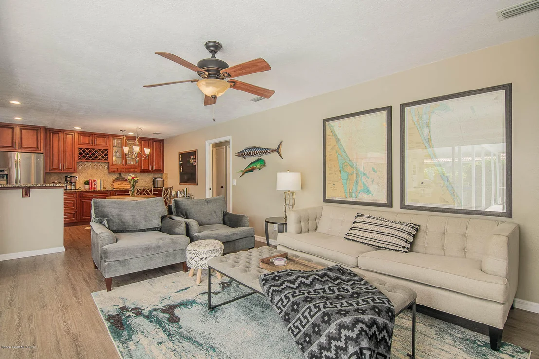 Photo of 485 Red Sail Way